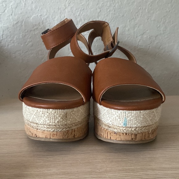 Sandals wedges - Picture 2 of 7